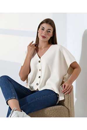 Düğme Detaylı Asimetrik Triko Bluz