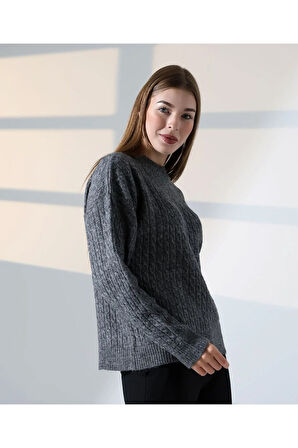 Kontrast Dokulu Örgü Triko Kazak