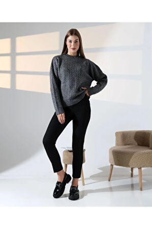 Kontrast Dokulu Örgü Triko Kazak