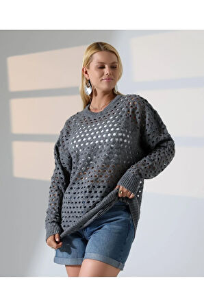 Delikli Uzun Kol Kadın Triko Kazak