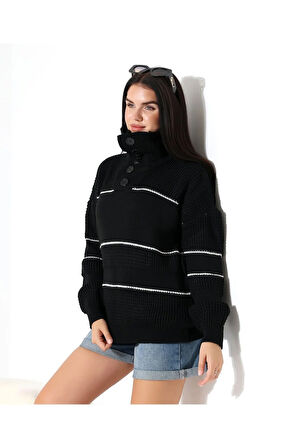 Yaka Düğmeli Ajurlu Triko Kazak