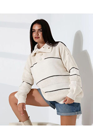 Yaka Düğmeli Ajurlu Triko Kazak