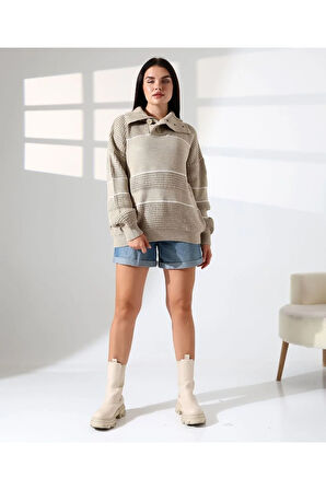 Yaka Düğmeli Ajurlu Triko Kazak