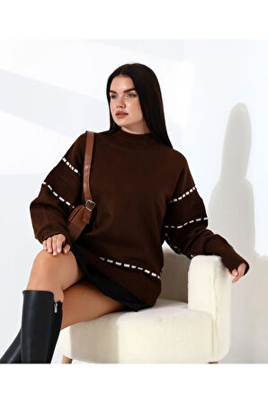 Yüksek Yaka Dikişli Triko Kazak