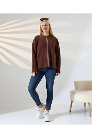 Ön Çizgili Yumuşak Dokulu Triko Kazak