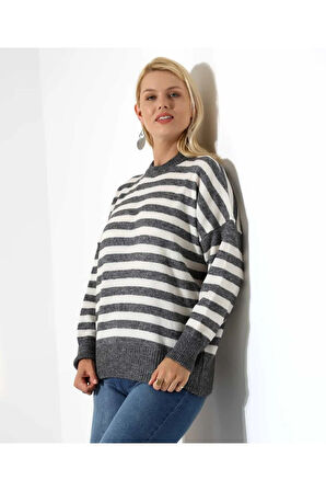 Çizgi Zarafeti Elegance Triko Kazak
