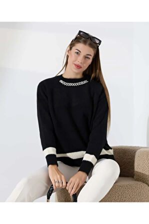 Zincir Yaka Detaylı Kontrast Triko Kazak