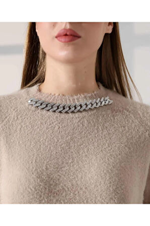 Zincir Yaka Detaylı Kontrast Triko Kazak