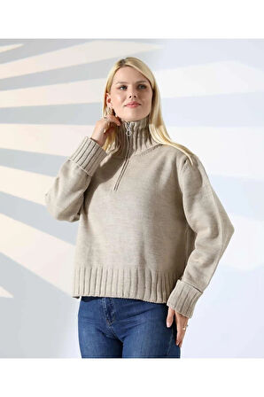 Yüksek Yaka Fermuarlı Triko Kazak