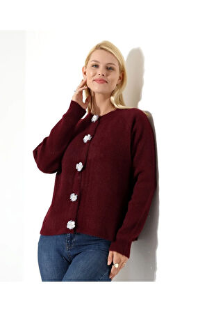 Çiçek Düğmeli Yumuşak Dokulu Triko Hırka