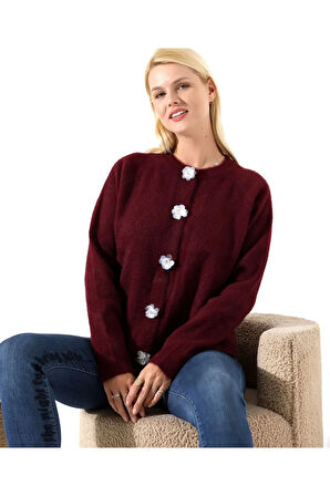 Çiçek Düğmeli Yumuşak Dokulu Triko Hırka