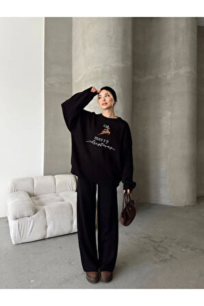 Yılbaşı Temalı Triko Takım – Merry Christmas Yazılı Rahat Kombin
