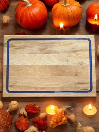 F&S WoodArt Meşe Ağacı 39 Cm Mavi Epoksi Dolgu Oluklu Kesme Tahtası Sunumluk
