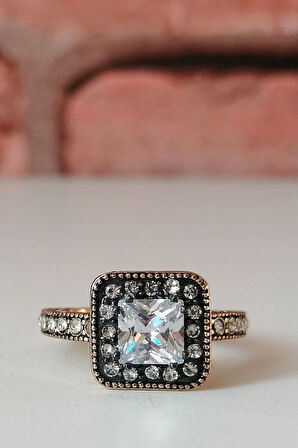 Elmas Montür Baget Yüzük