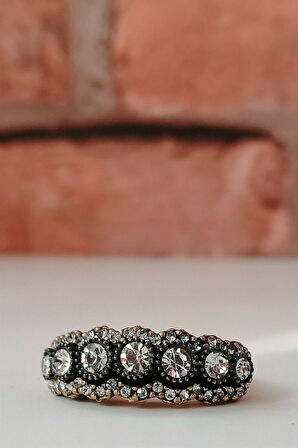 Elmas Montür 7 Taş Yüzük