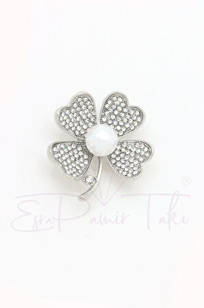 4 Yapraklı İncili Gümüş Renk Yonca Broş