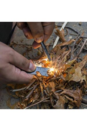 2 Adet Kamp Çakmağı Ateş Yakma Magnezyum Çakmaktaşı Kit Düdük Hediyeli