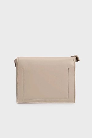 Calvin Klein KADIN OMUZ ÇANTASI