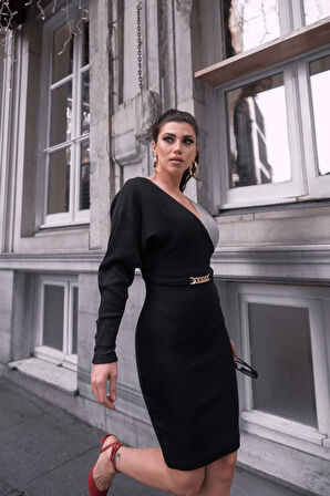 EQURİ Kadın Uzun Kollu Kruvaze Yaka önden Toka Detaylı Midi Kaşkorse Elbise