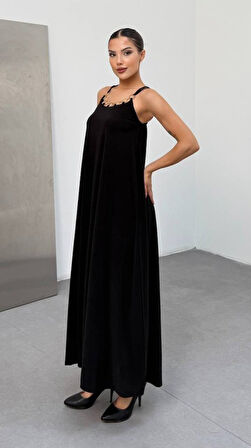 EQURİ Kadın Omuz Askılı Kuş Gözü Zincir Detay Sandy Kumaş Maxi Boy Elbise