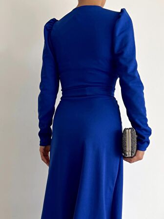 Krep Kumaş Midi Boy Kuşaklı Uzunkol Elbise