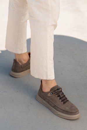 Erkek Nubuk Hakiki Deri Kalın Tabanlı Sneaker
