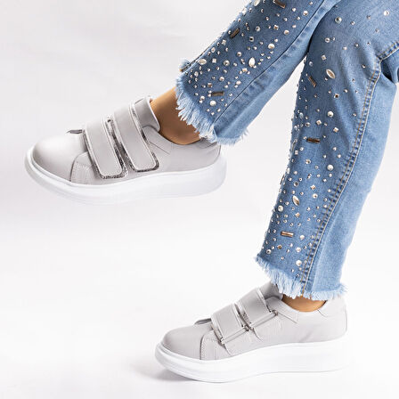 Kadın Günlük Spor Kalın Tabanlı  Ayakkabı