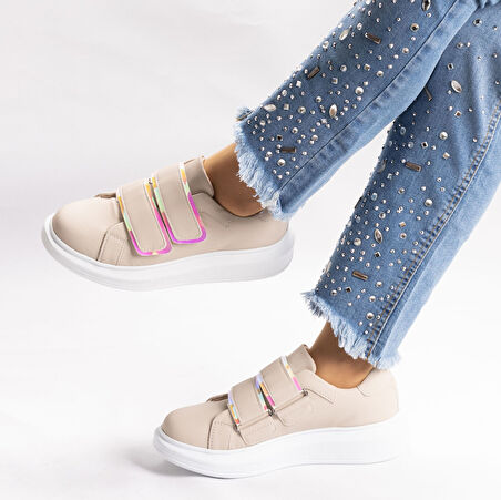 Kadın Günlük Spor Kalın Tabanlı  Ayakkabı