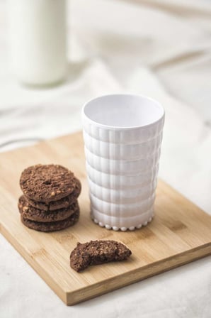 Allegra Beyaz Akrilik Bardak | 400 ml Su, Meşrubat ve Kahve Yanı Sunumlar İçin | Cam Değildir | Kırı