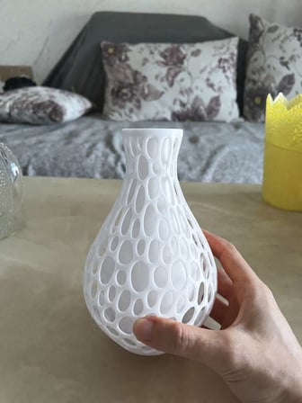 3D Baskı Petek Dokulu Vazo - Delikli Dekoratif Vazo-Beyaz