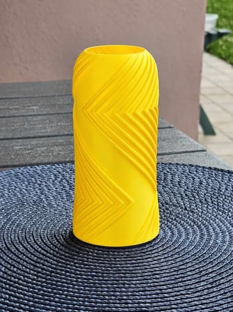 3D Baskı Vector Vazo - Geometrik Çizgili Dekoratif Vazo-Sarı