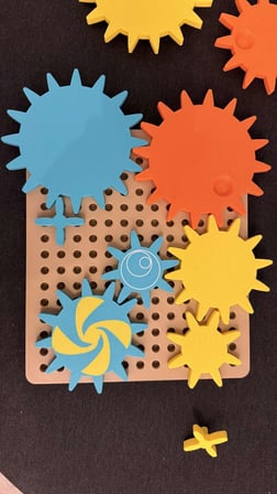 3D Baskı Dişli Çarklar Puzzle Tahtası - Döner Zincirleme Dişli Seti, Montessori Fen ve Mekanik Öğret