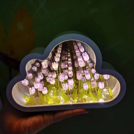 Şık Bulut Tasarımlı Lale Gece Lambası 13x19 cm
