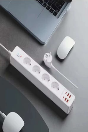 Termal Akım Korumalı 4’lü Priz 4x Usb 2x Type-c Çıkışlı Grup Priz Çoğaltıcı (3500w)