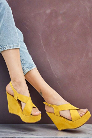 Kadın Moda Yazlık Dolgu Topuk Ayakkabı Şık ve Zarif Abiye Ayakkabı