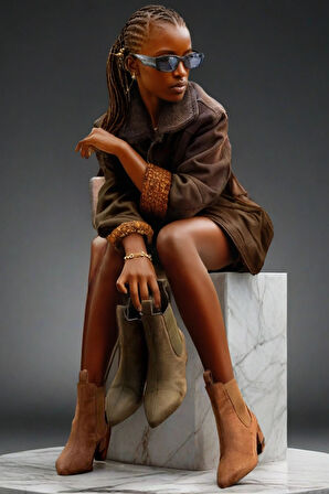 Kadın Moda Kısa Topuklu Lastikli Bot Şık ve Zarif Abiye Ayakkabı