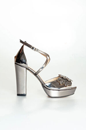 Platin Ayna Taşlı Kadın Abiye Ayakkabı Kadın Topuklu Şık Gece Ayakkabısı Zarif Tasarım