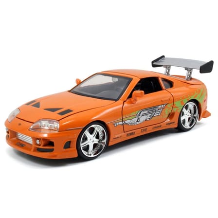 1995 Model Aracı ve Figürü
