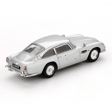 1/64 Model Araç