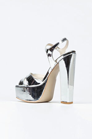 Gümüş Ayna Klasik Köşe Kalıplı Kalın Topuklu Kadın Abiye Ayakkabı Kadın Topuklu Şık Gece Ayakkabısı