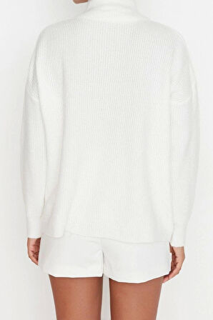 Kadın Modern Tarz Rahat Uzun Dik Yaka Düz Kol Regular Triko Kazak