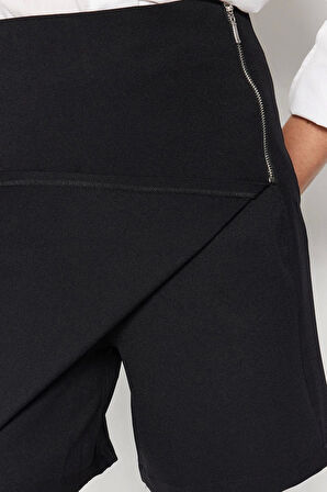 Büyük Beden Moda Dokuma Yüksek Bel Boru Paça Business Siyah Fermuar Detaylı Şort Etek