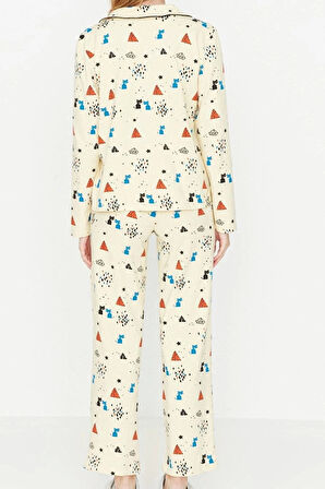Tarz Rahat Uzun Kollu Boru Paça %100 Pamuklu Desenli Örme Pijama Takımı