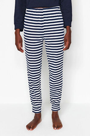 Tarz Rahat Uzun Kollu Lastikli Paça %100 Pamuklu Ayıcık Baskılı Örme Pijama Takımı