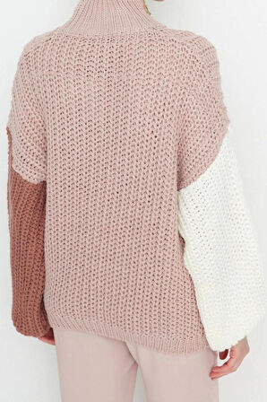 Kadın Modern Tarz Rahat Uzun Dik Yaka Renk Bloklu Kol Regular Triko Kazak