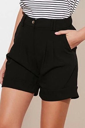 Moda Dokuma Yüksek Bel Geniş Paça Gündelik Siyah Paçası Kıvırmalı Dokuma Şort