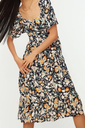 Moda Regular Casual Günlük Shally Dokuma Kalp Yaka Kısa Kol A-Line Midi Boy Elbise