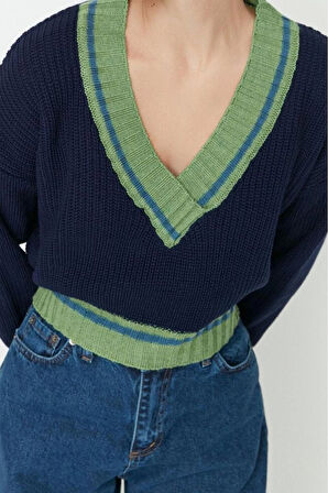 Kadın Modern Tarz Rahat Uzun V Yaka Renk Bloklu Kol Crop Triko Kazak