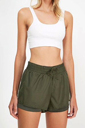 Moda Örme Normal Bel Boru Paça Sportswear Mint Paraşüt Kumaş 2 Katmanlı İçi Şortlu Örme Spor Şort