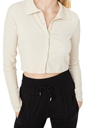Stil Kadın Düğmeli Fitted Vücuda Oturan Polo Yaka Bürümcük Dokulu Bluz Crop Örme Slim Kalıp